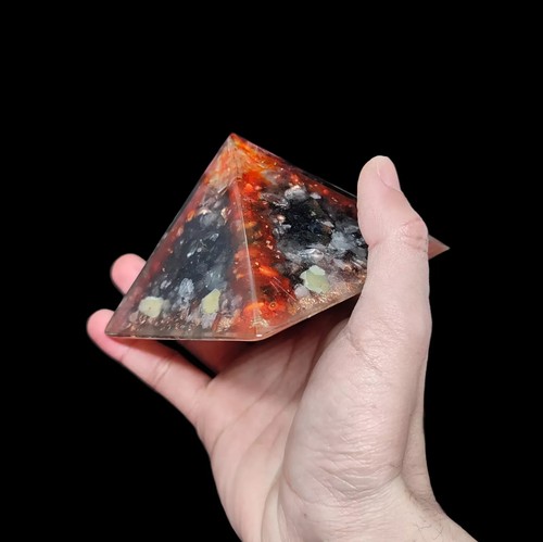 Große orgonit pyramide lava - große,