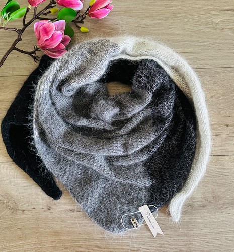 Handgefertigter strickschal - handgefertigter,