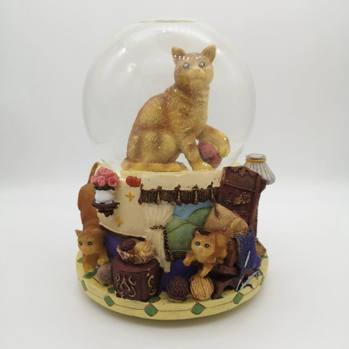 Katzen-Schneekugel-Spieluhr