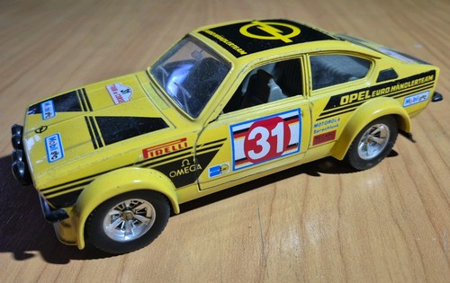 Bburago modellauto opel - modellauto,