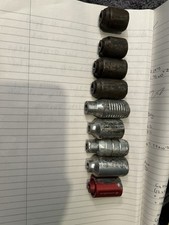 Verschiedene Stunt Pegs für