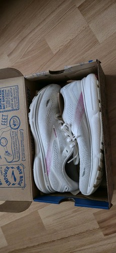 Brooks ghost white oyster - ghost,