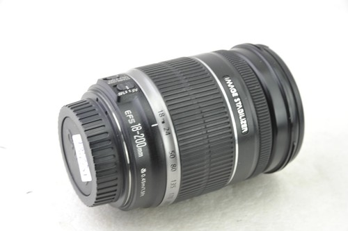 Canon 200 mm f - 18-200,