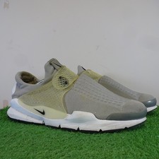 Nike Turnschuhe Größe 10