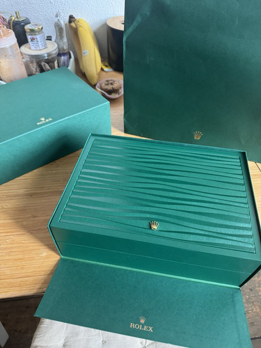 Original rolex box full set - rolex,