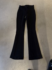 Zara ausgestellte Interlock