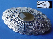Antike Brosche Opal Cabochon