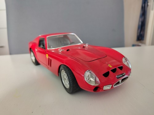 Bburago ferrari 250 gto 1962 - ferrari,