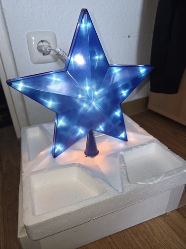Weihnachtsstern beleuchtet