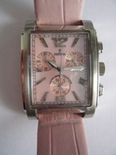 Damenuhr von FESTINA  - Sportlicher Chronograph -  Silberfarben.