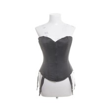 Revanche de la Femme, Korsett