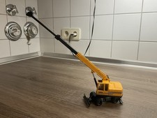 Ackermann EW 200 mit Kranausleger