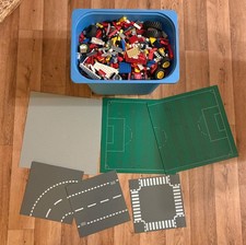 9 kg Lego inklusive Bauplatten