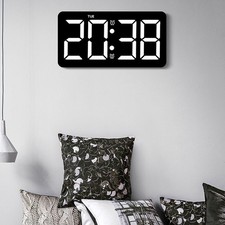 Digitale Wanduhr LED