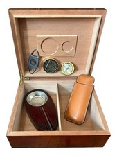 Vintage lackierte Humidor Zigarrenkiste aus Zedernholz mit Inhalt