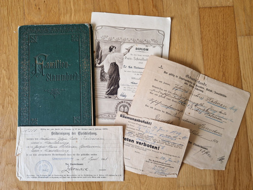 Altes familienstammbuch - altes,