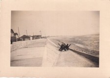 Foto - Panzersperre wohl in Frankreich Atlantikküste ? - 2.WK