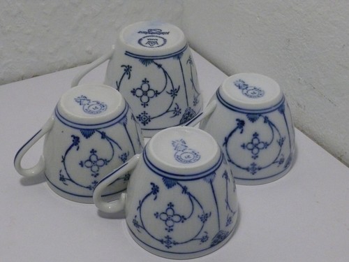 Kleine tassen kaffee - tassen,