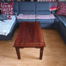 Couchtisch Kubaholz zu verkaufen.