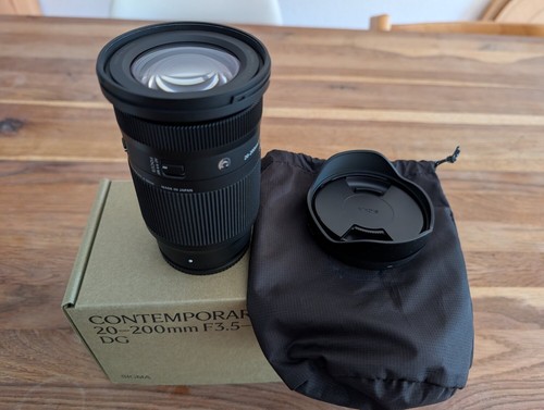 Sigma 200 3 - 20-200, sony