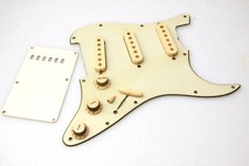 Aged pickguard ass - st-62',