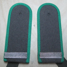 orig . NVA Schulterstücke NVA