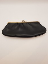 Große alte schwarze Leder