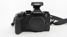 Olympus  OM-D E-M1  - nur 1.224 Auslösungen -   Digitalkamera - Händler