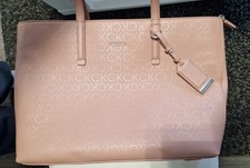 Mega tolle Calvin Klein Handtasche ( dunkles rosa ) NEU!!!!!!
