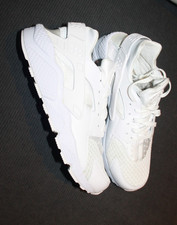 NIKE AIR HUARACHE Sneaker
