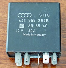 VAG / AUDI / VW Fensterheberrelais 443 959 257B