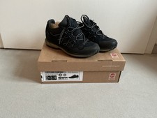 Dunkelblauer Bergschuh von hanwag mit Goretex  Größe 38