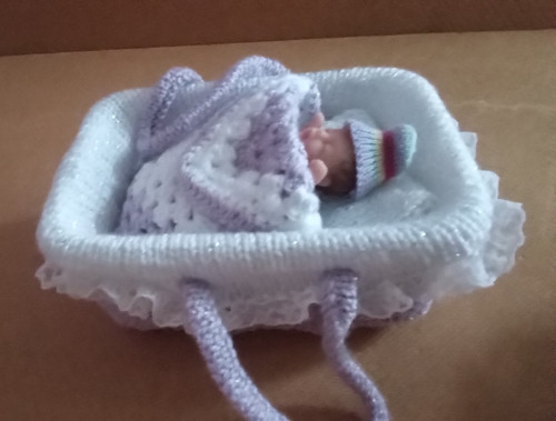 Ashton baby puppe mit - ashton,