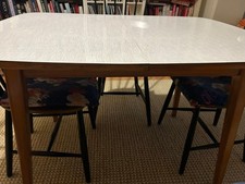 Vintage Esstisch aus Holz und