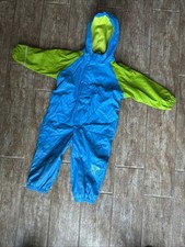 gefütterter Regenschutzanzug