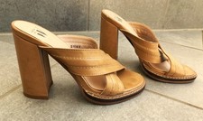 VANESSA WU Pantoletten Sandaletten Mules High Heels hellbraun Gr. 38