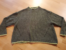 Strick Pullover, Kastenform, Gr. 44 / 46, Grün Töne, Dehnbar. Ansehen