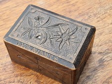 altes kleines Schmuckkästchen