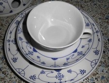 Tasse, Untertasse und Kuchenteller indisch blau