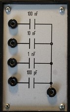 Labor-Präzisionskondensatoren