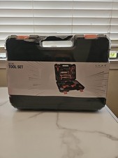 LUXE 82 pieces tool ser