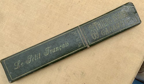 Petit français 8 - le,