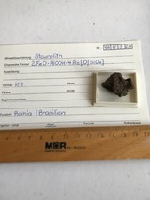 Mineralien besonderheit - mm,