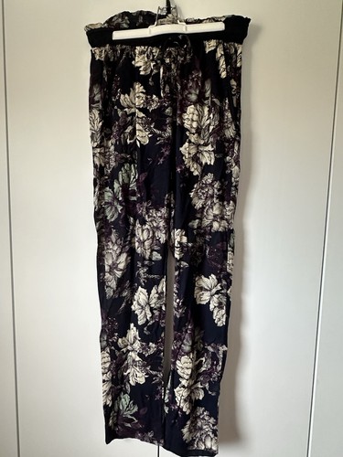 Sommerhose blumen muster - blumen,