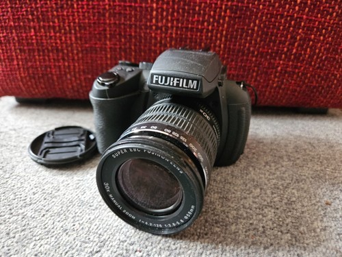 Fujifilm finepix hs30exr - fujifilm,