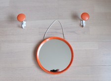 2 Garderobenhaken + Spiegel