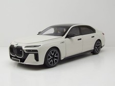 BMW i7 M70 (G70) 2024 weiß