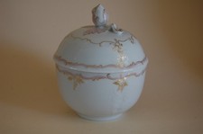 Zuckerdose Dubarry Louvre Kaiser Porzellan
