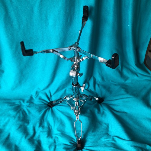 Pearl 800w snare - pearl, ständer