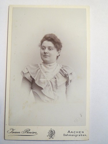 Aachen 1899 frau im - aachen,